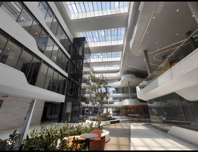 269M² OFFICE TO LET IN WATERFALL